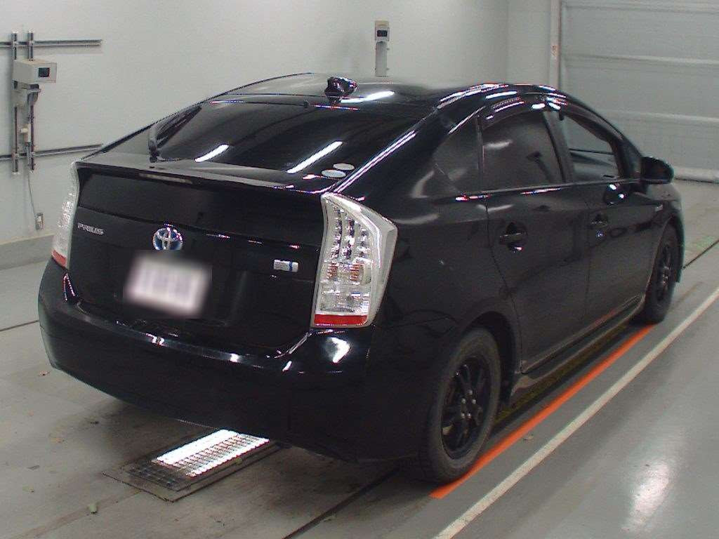 2011 Toyota Prius ZVW30[1]