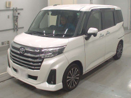 2022 Toyota Roomy