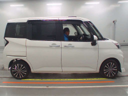 2022 Toyota Roomy