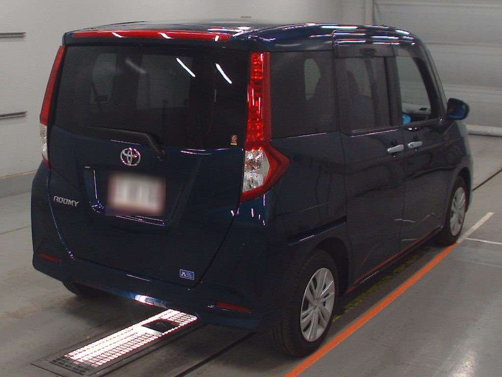 2021 Toyota Roomy M900A[1]