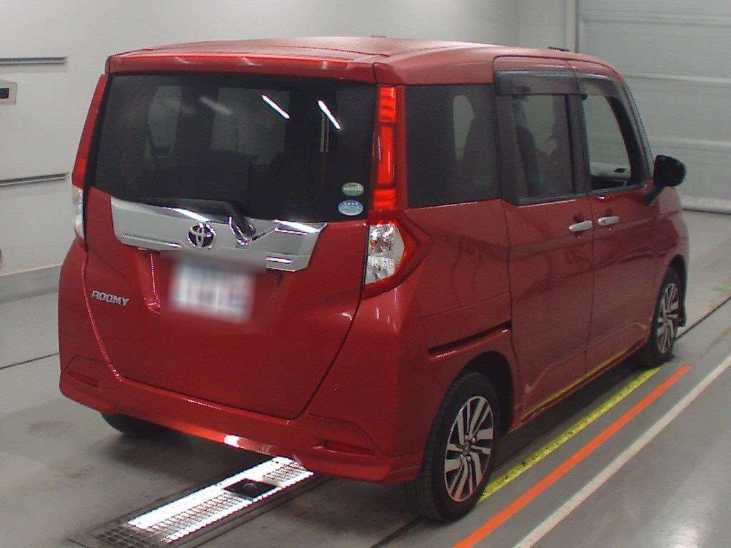 2017 Toyota Roomy M900A[1]