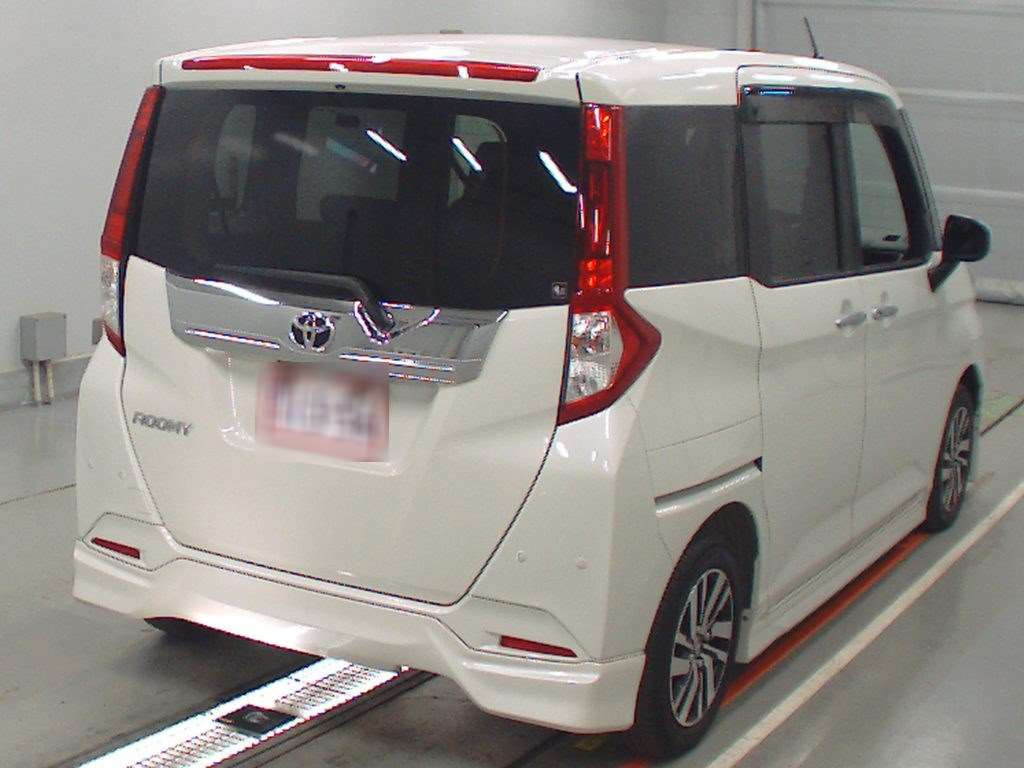 2019 Toyota Roomy M900A[1]