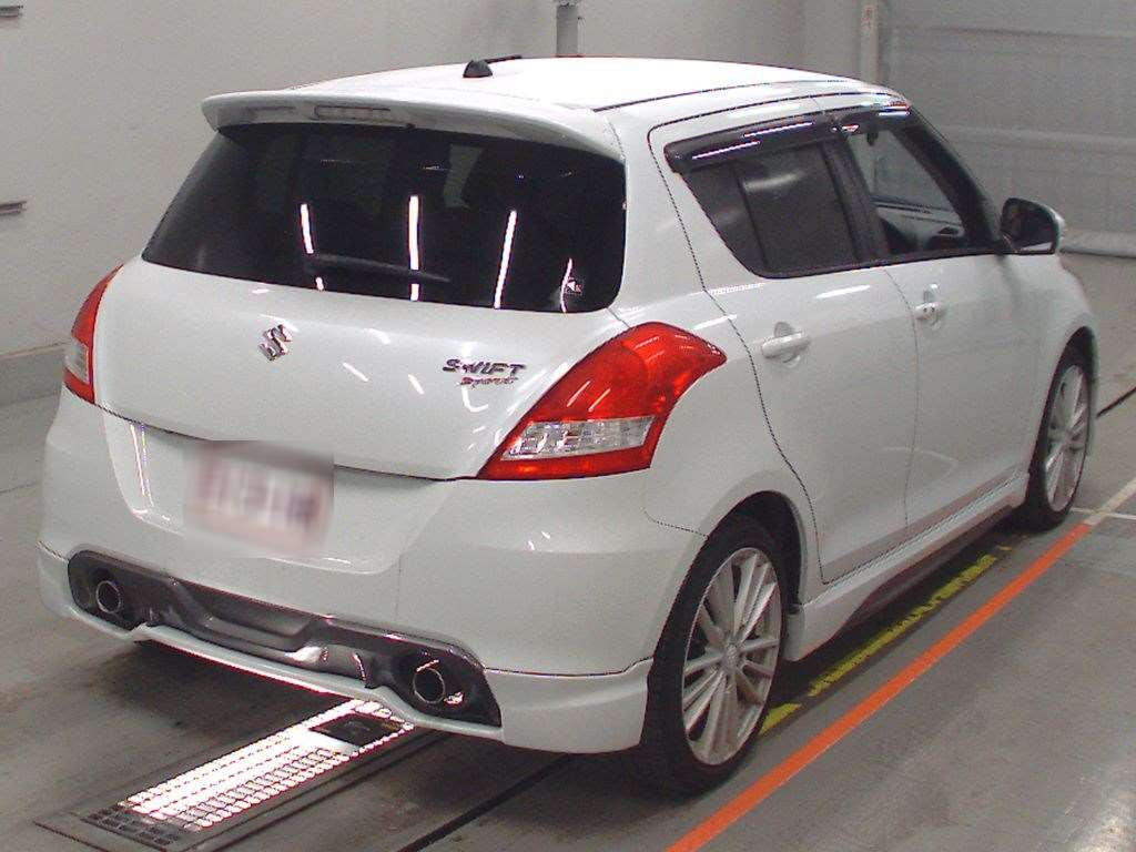 2013 Suzuki Swift Sport ZC32S[1]