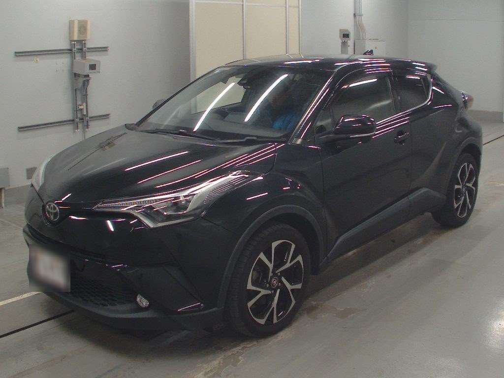 2017 Toyota C-HR NGX50[0]