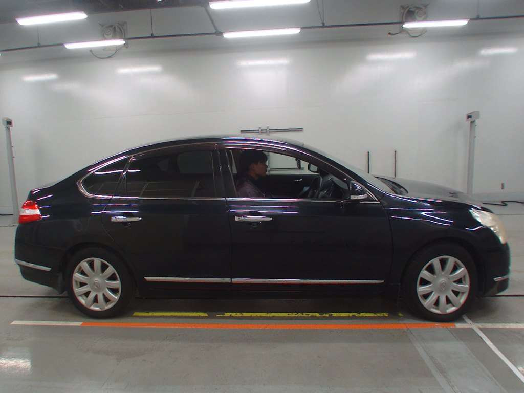 2012 Nissan Teana J32[2]