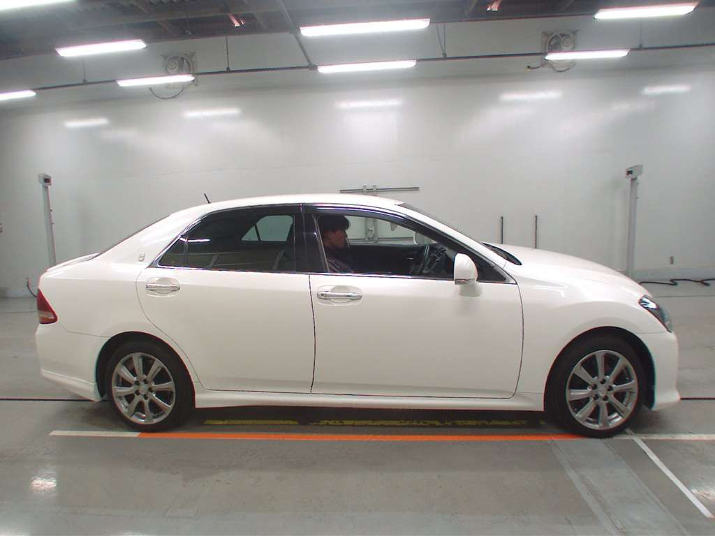 2008 Toyota Crown GRS200[2]