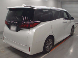 2023 Toyota Alphard