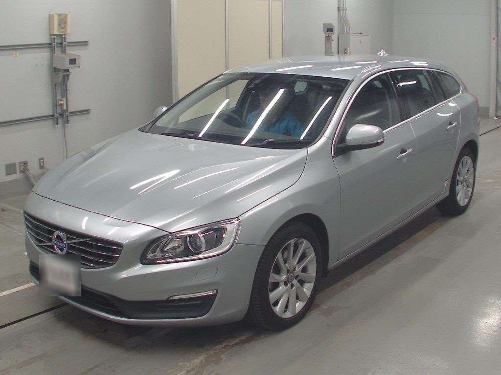 2016 Volvo V60 FB420[0]