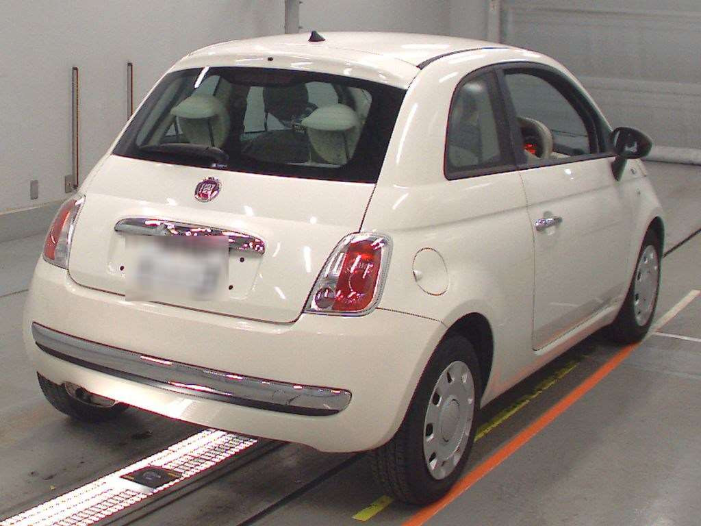 2014 Fiat 500 31212[1]