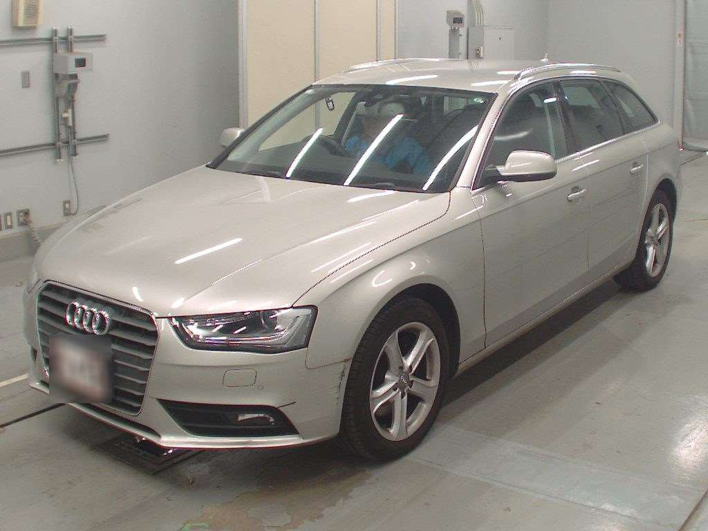 2015 Audi A4 8KCDN[0]