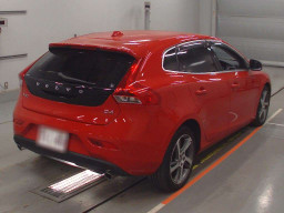 2015 Volvo V40