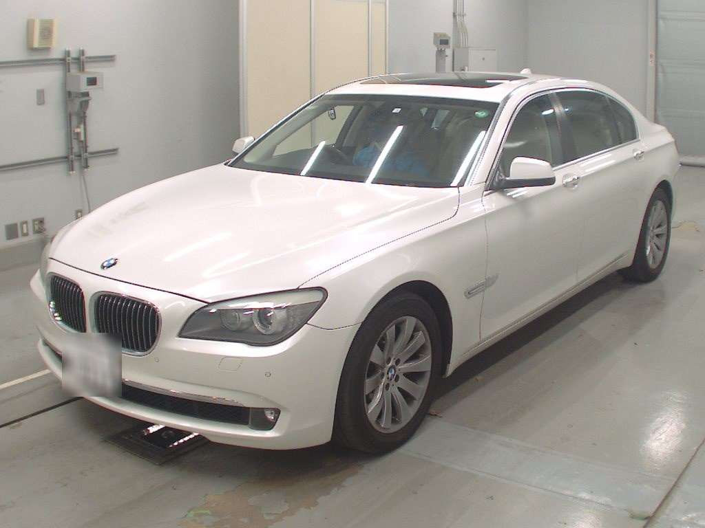 2012 BMW 7 Series KB30[0]