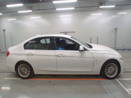 2013 BMW 3 Series