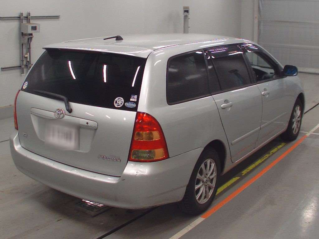 2004 Toyota Corolla Fielder NZE121G[1]