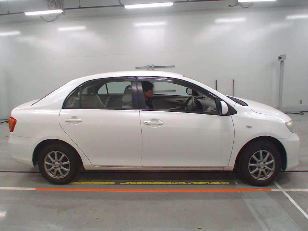 2007 Toyota Corolla Axio NZE141[2]