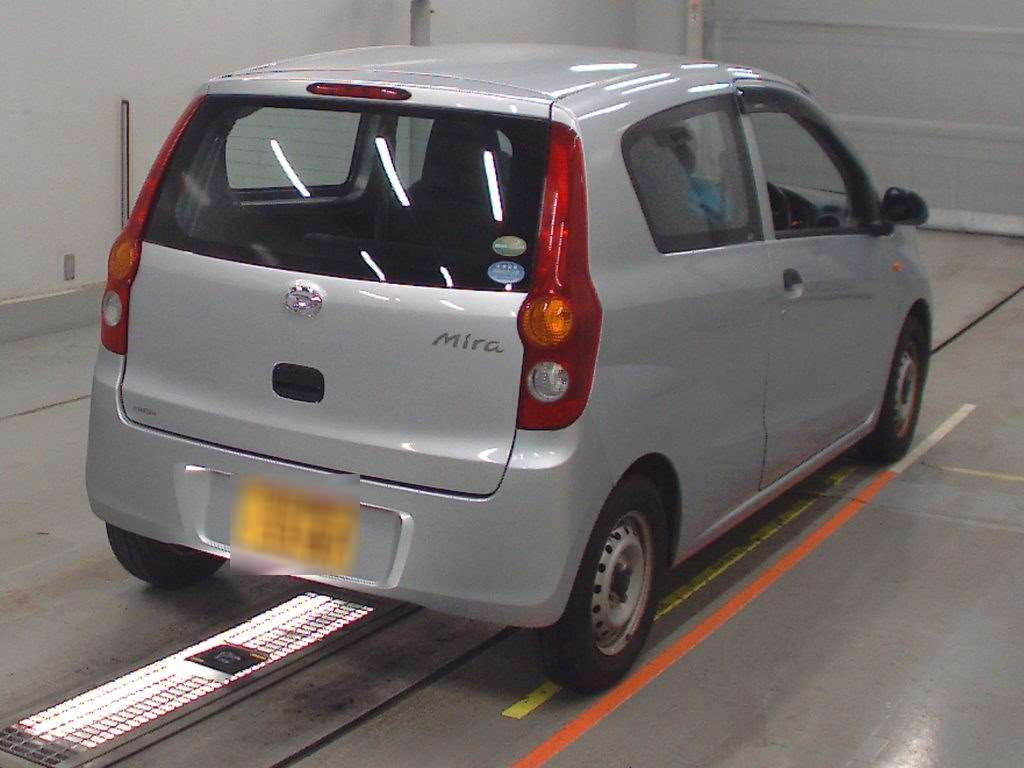 2016 Daihatsu Mira L275V[1]