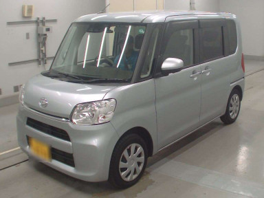 2018 Daihatsu Tanto