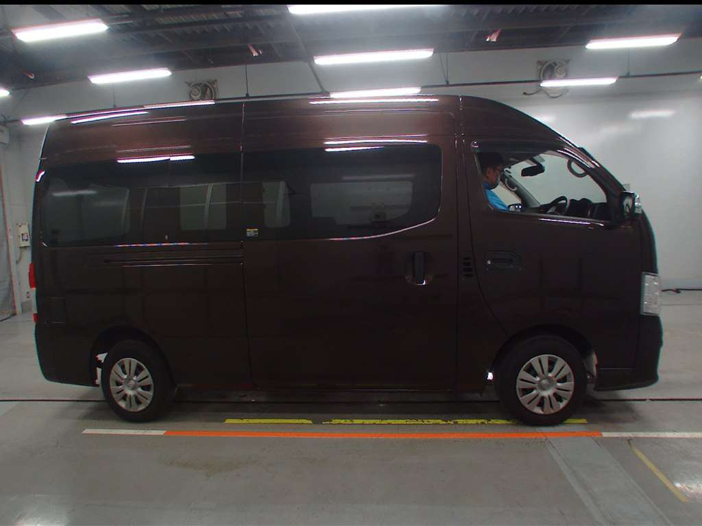 2017 Nissan NV350 CARAVAN VAN CS4E26[2]