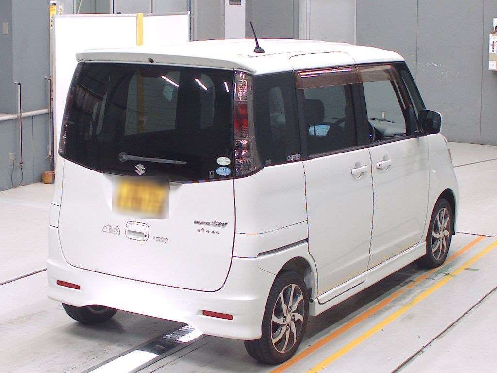 2010 Suzuki Palette SW MK21S[1]