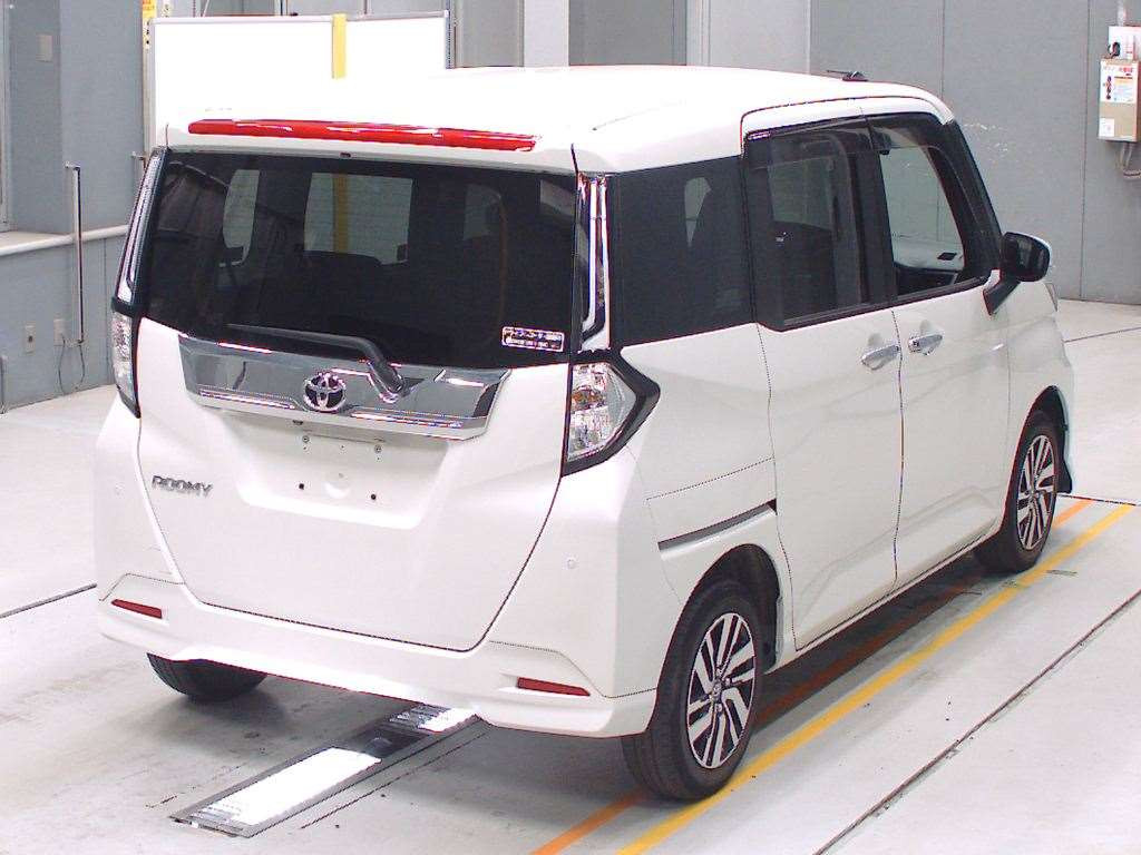 2021 Toyota Roomy M900A[1]