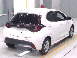 2021 Toyota YARIS