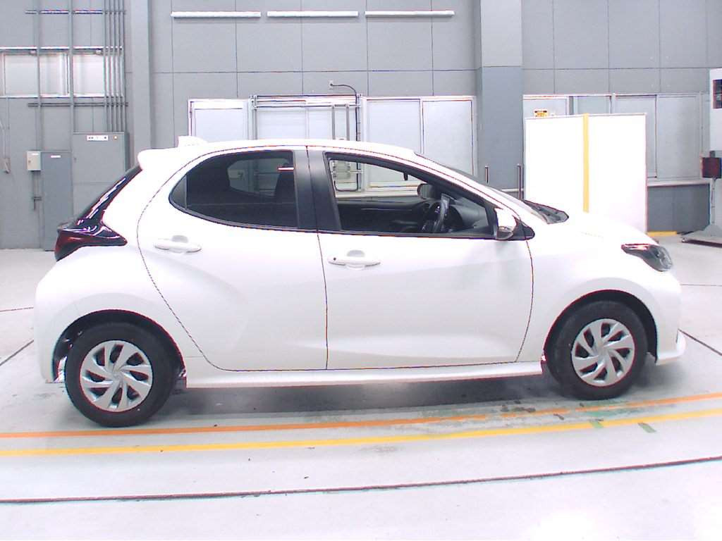 2021 Toyota YARIS KSP210[2]