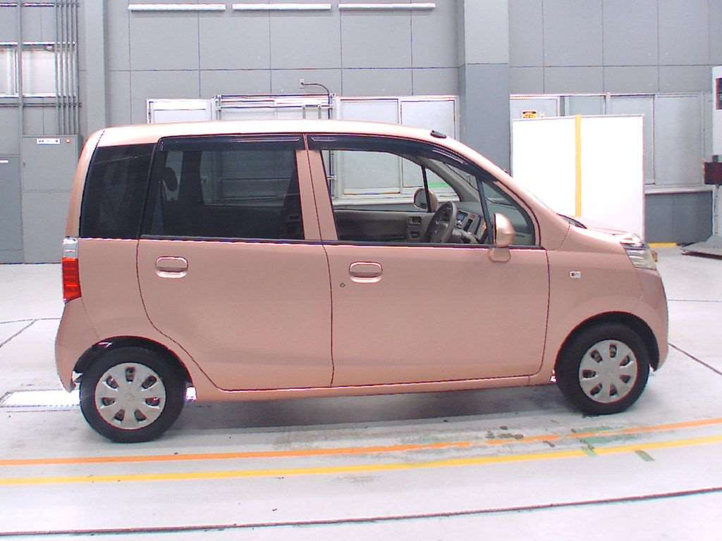 2011 Honda Life JC1[2]