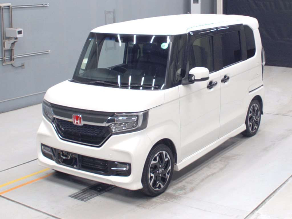 2017 Honda N-BOX CUSTOM JF3[0]