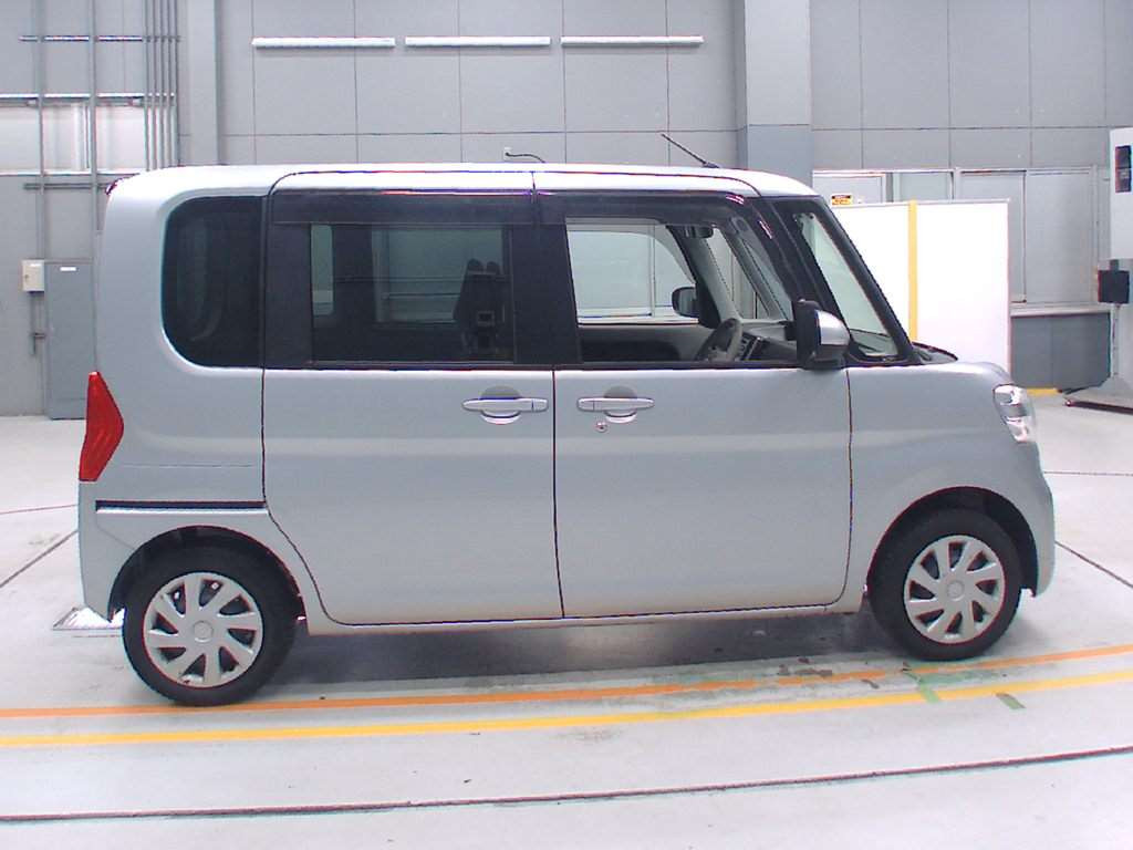 2019 Daihatsu Tanto LA600S[2]