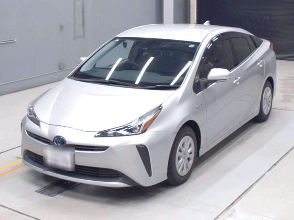 2019 Toyota Prius ZVW51[0]