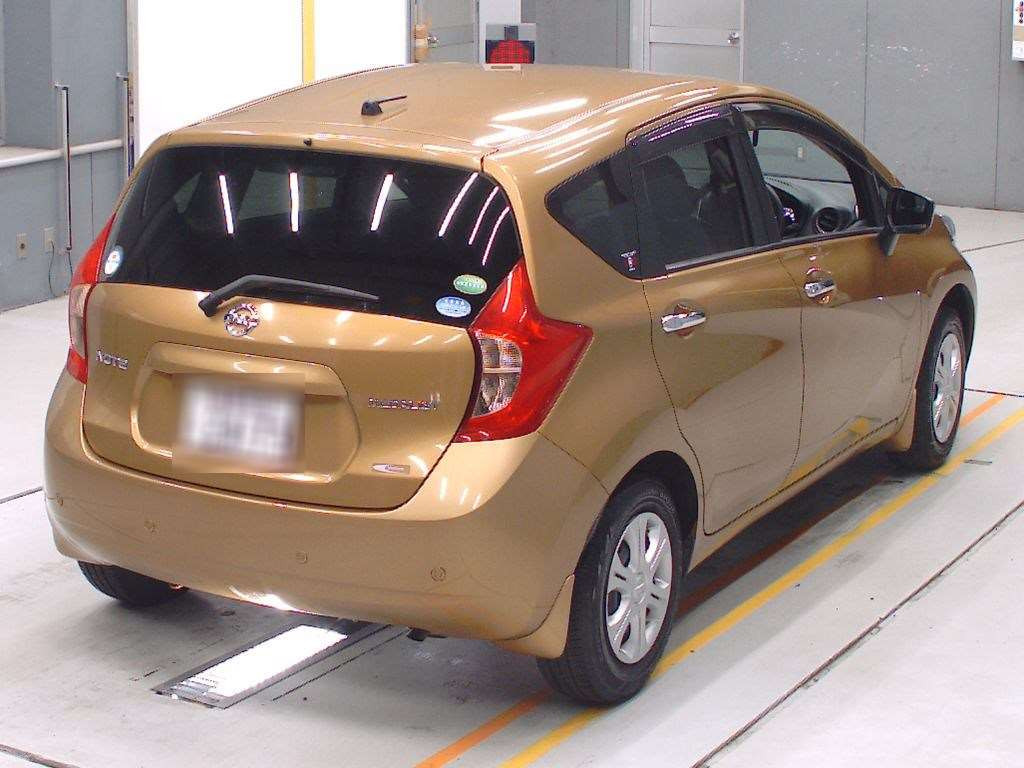 2016 Nissan Note E12[1]