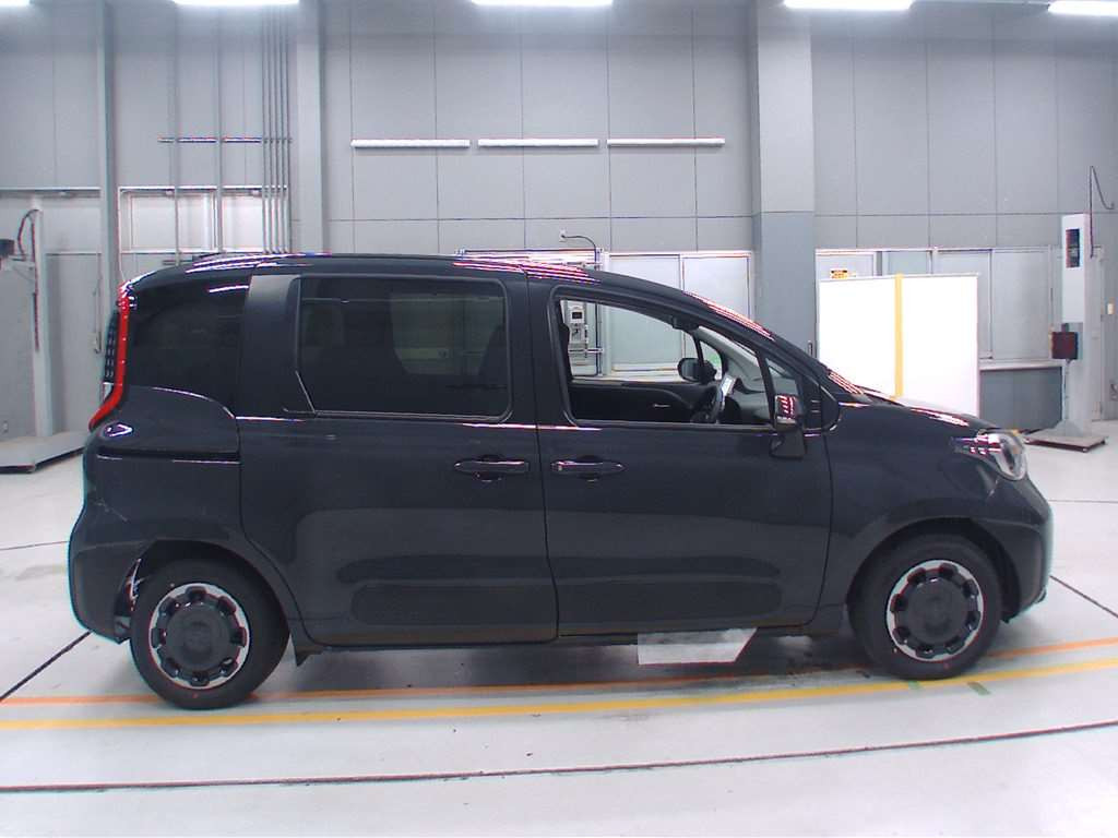 2024 Toyota Sienta MXPL10G[2]