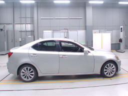 2005 Lexus IS