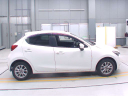 2015 Mazda Demio