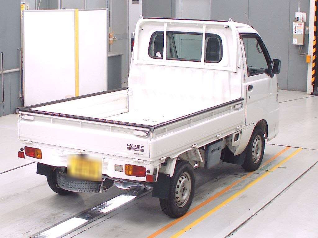 2014 Daihatsu Hijet Truck S211P[1]