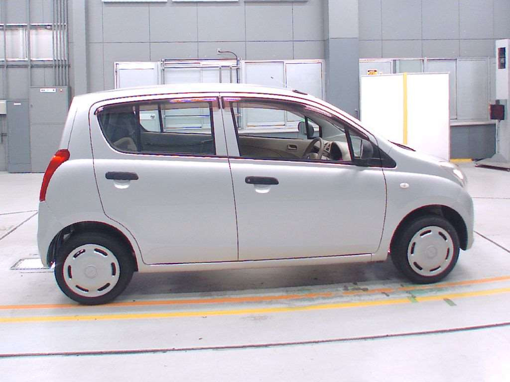 2010 Suzuki Alto HA25S[2]