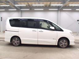 2015 Nissan Serena