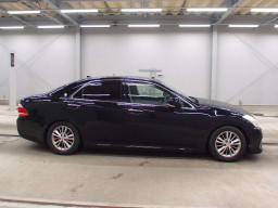 2010 Toyota Crown