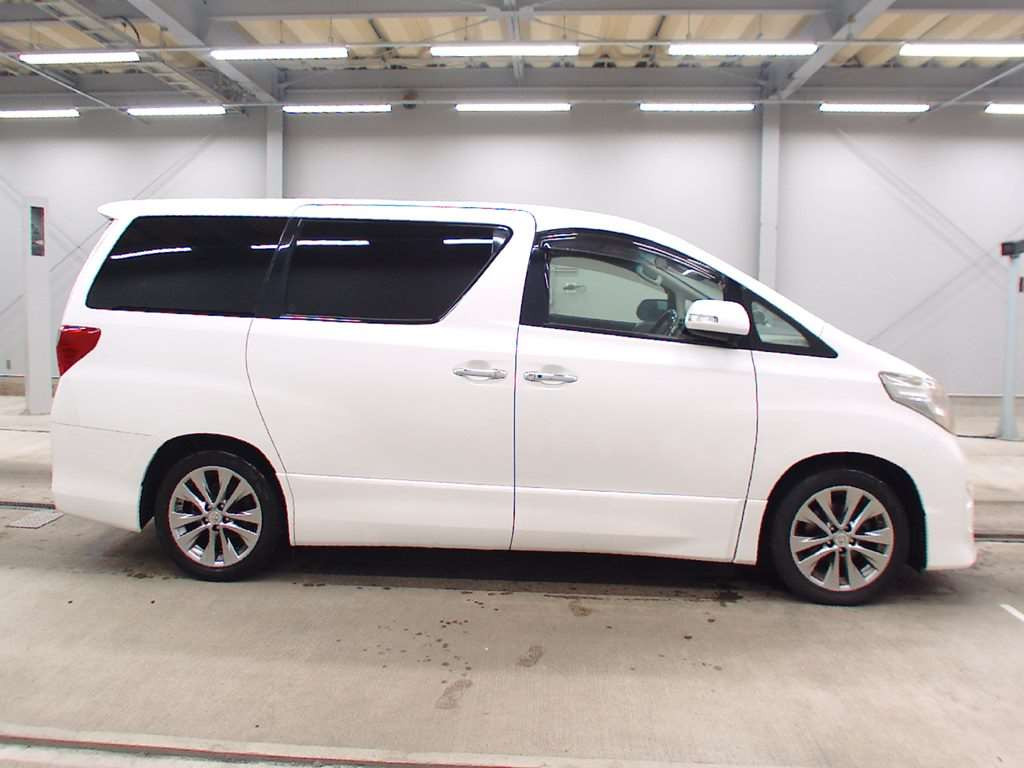 2011 Toyota Alphard ANH20W[2]