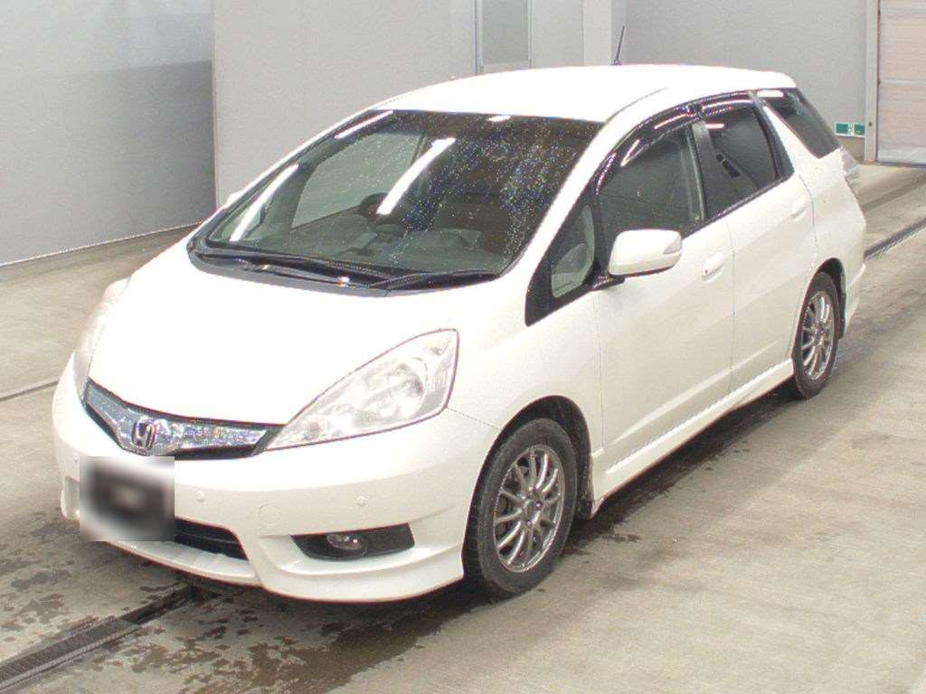 2012 Honda Fit Shuttle Hybrid GP2[0]