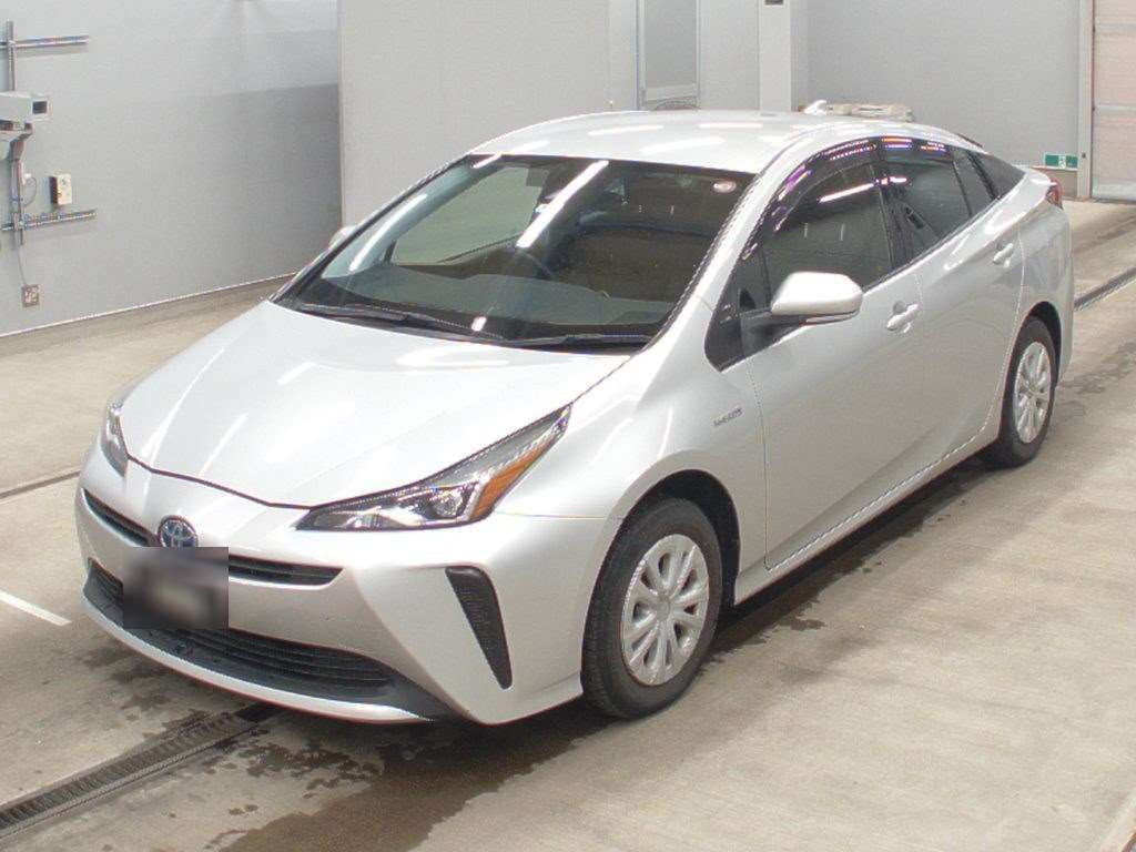 2019 Toyota Prius ZVW55[0]