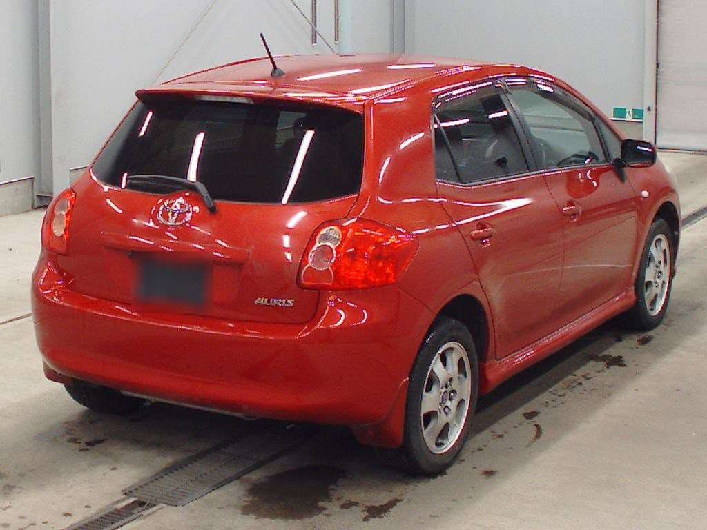 2006 Toyota Auris NZE154H[1]