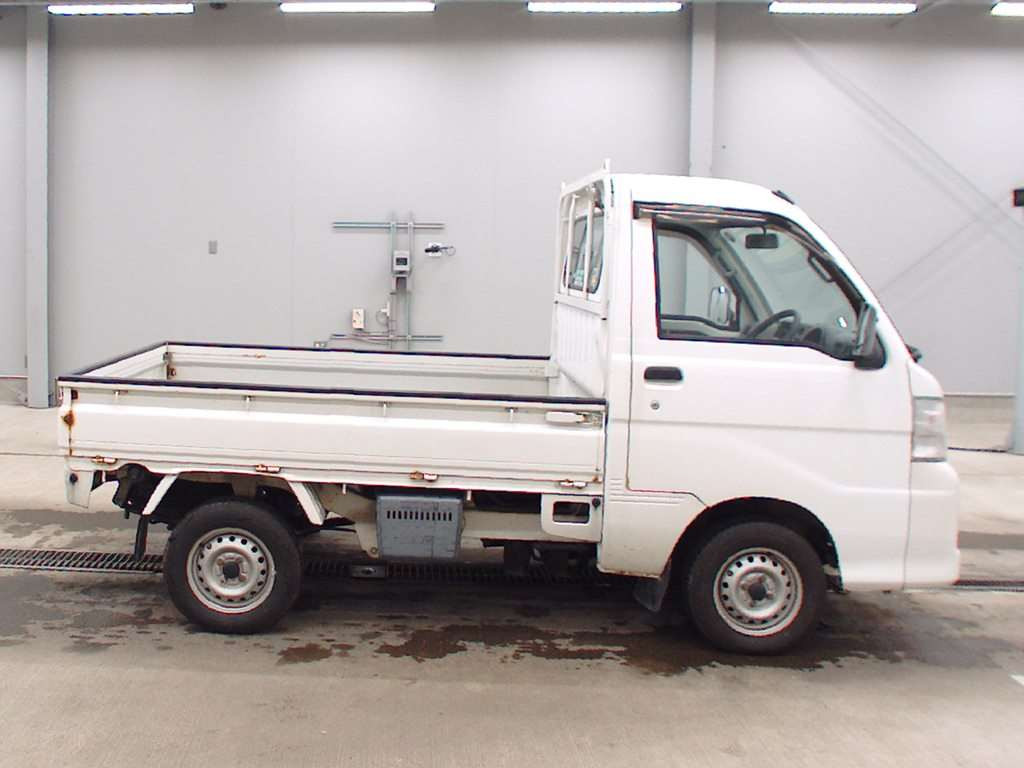 2005 Daihatsu Hijet Truck S210P[2]