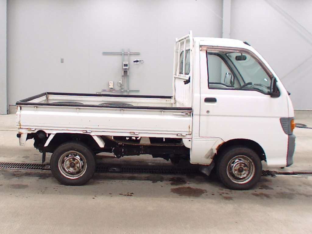 1996 Daihatsu Hijet Truck S110P[2]