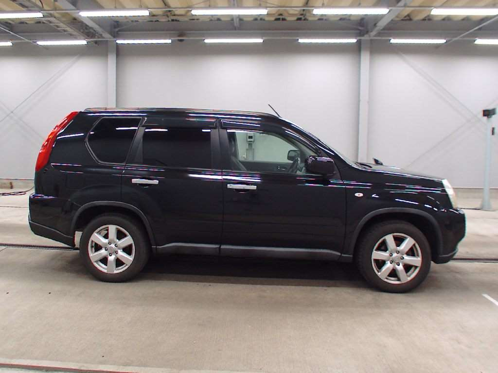 2009 Nissan X-Trail NT31[2]