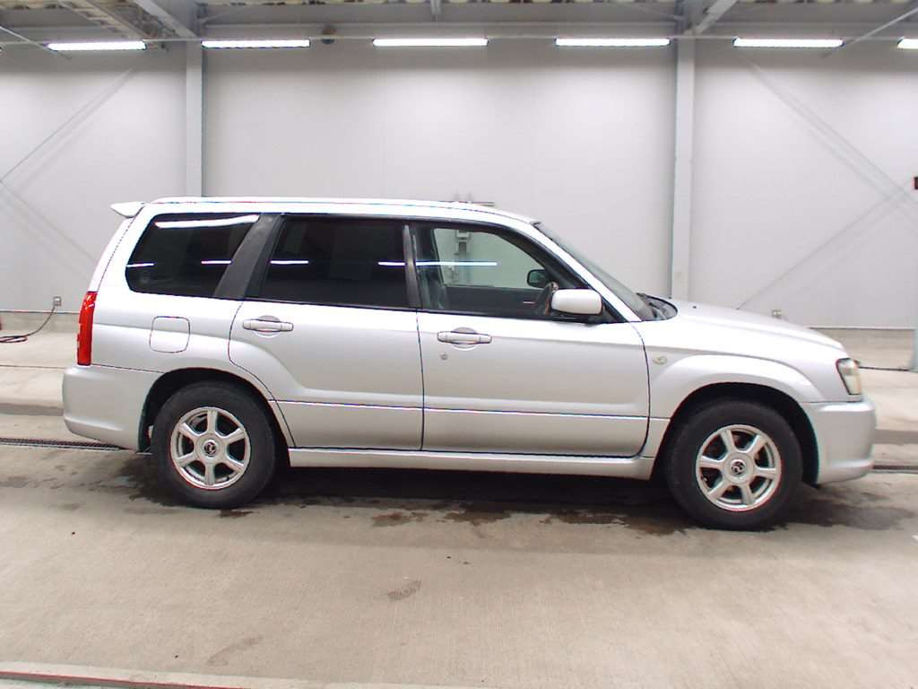 2004 Subaru Forester SG5[2]