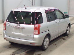 2008 Toyota Raum