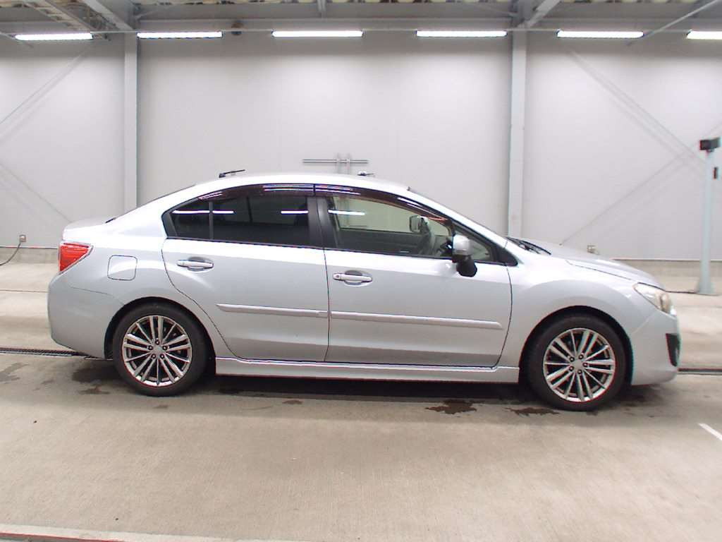 2013 Subaru Impreza G4 GJ7[2]