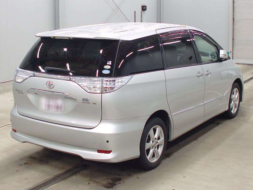 2010 Toyota Estima Hybrid AHR20W[1]