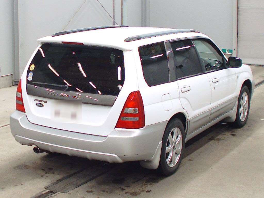 2004 Subaru Forester SG5[1]